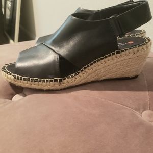 Clarks size 6